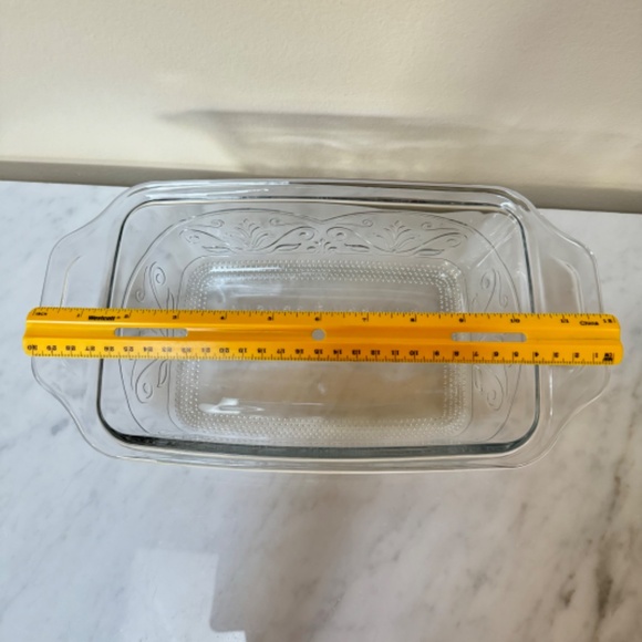 Anchor Hocking Clear Laurel Embossed Glass Loaf Pan 5.5" X 9" Inch 1.5 Qt USA - Picture 6 of 9